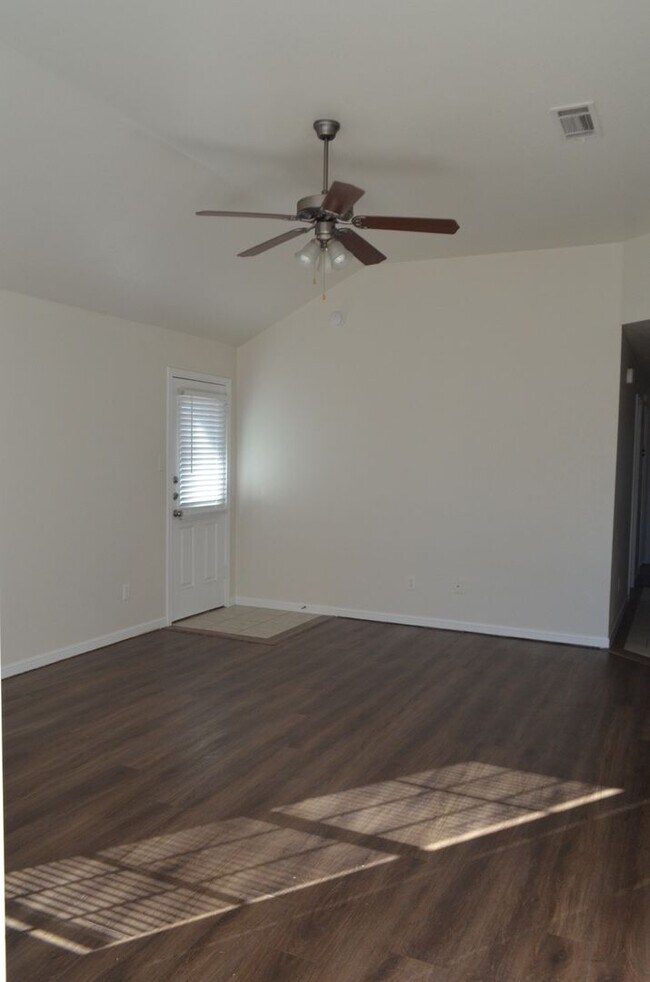 Photo - 2918 Starlight Dr Unidad A - 2918