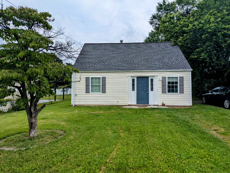 Photo - 144 Cabbel Dr