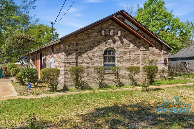 Photo - 167 Daisy St