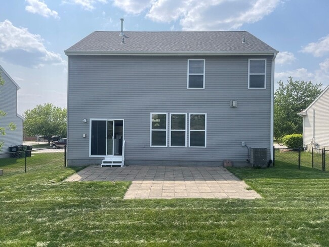 Photo - 4 Bedroom Home For Rent In Papillion!!