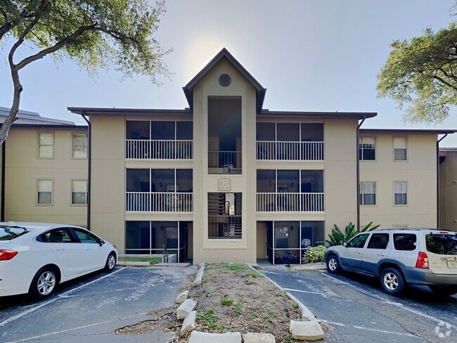 Building Photo - 623 Dory Ln Unit 310 Rental