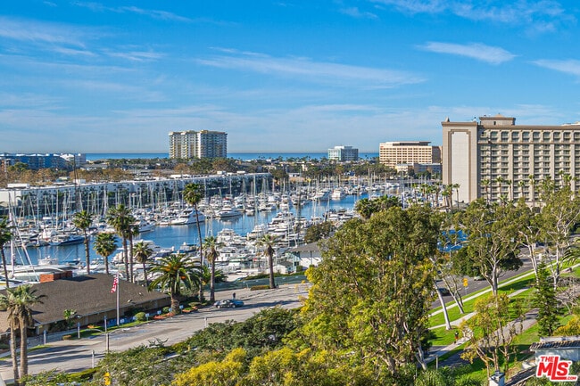 Photo - 13700 Marina Pointe Dr Unit 1007