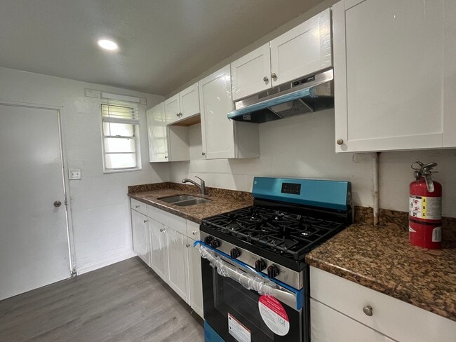 Photo - Remodeled 3 Bedroom, 1 Bathroom Brick Apartment near Downtown Live Oak (Move in Special!) Unit 116 Horizon Circle SW Live Oak 32064