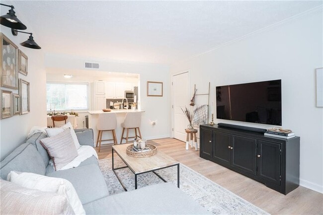 Photo - 100 Biscayne Dr NW Unit D1