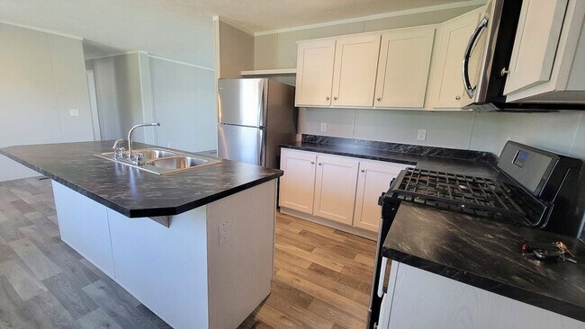 Photo - 526 Washington