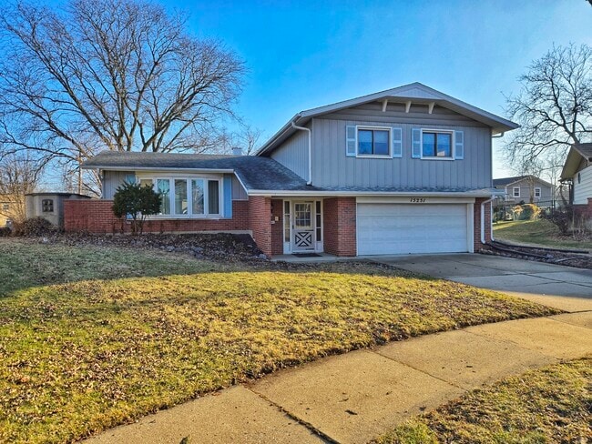 Photo - 15251 Colina Ave