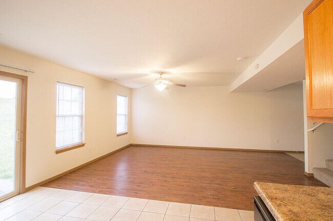 Photo - 5303 Silver Mill Dr