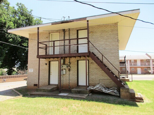 Photo - Across the Street From the SWOSU
