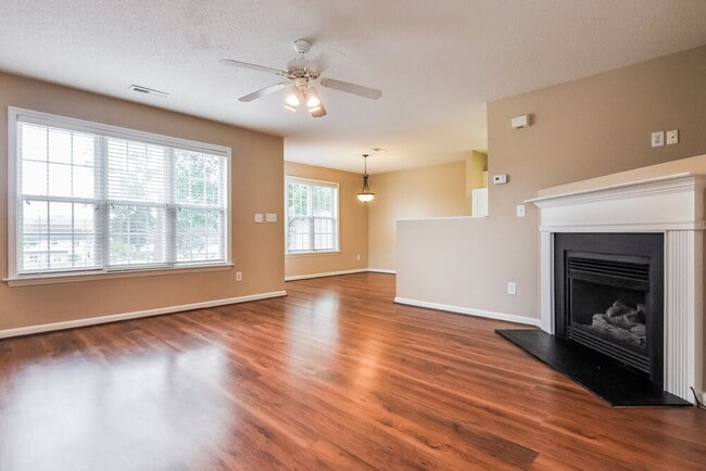 Photo - 2232 Castle Pines Dr