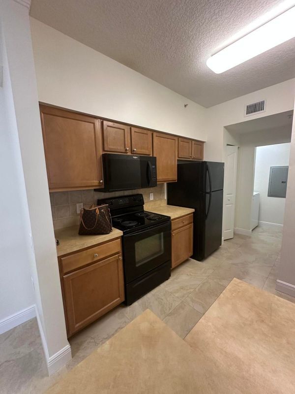 Photo - 9901 Baywinds Blvd