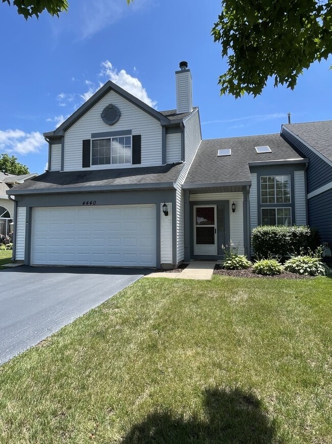 Photo - 4440 Larkspur Ln Townhome