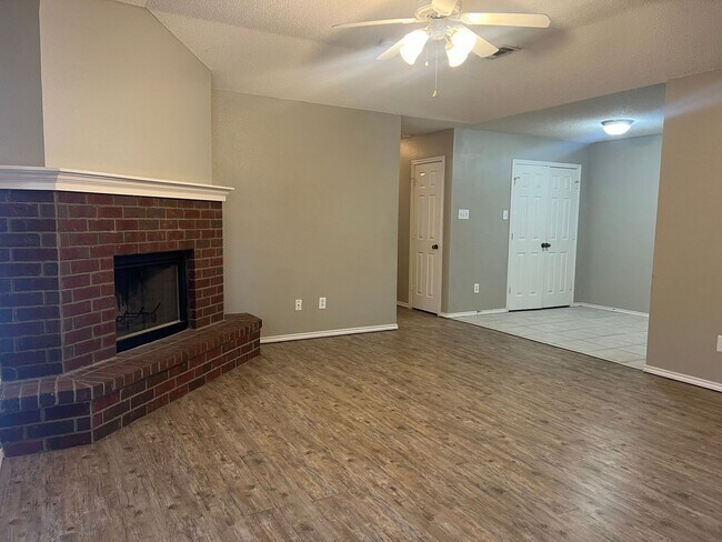 Photo - 2417 87th St Unit A