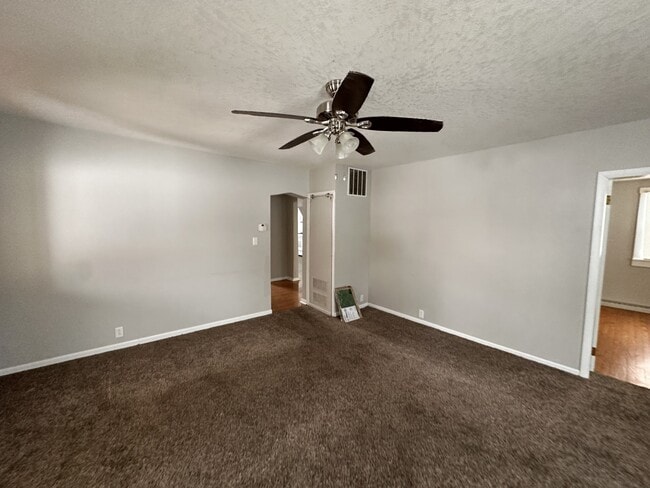 Photo - 727 N Brandon Ave