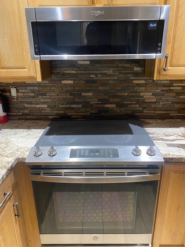 Photo - 627 S Depew St