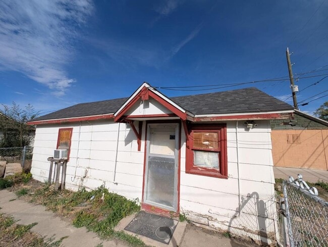 Building Photo - 226.5 N 7th Ave