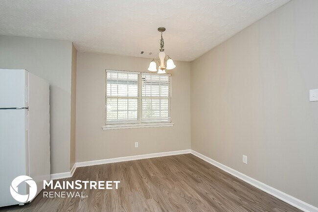 Photo - 1635 River Glen Rd