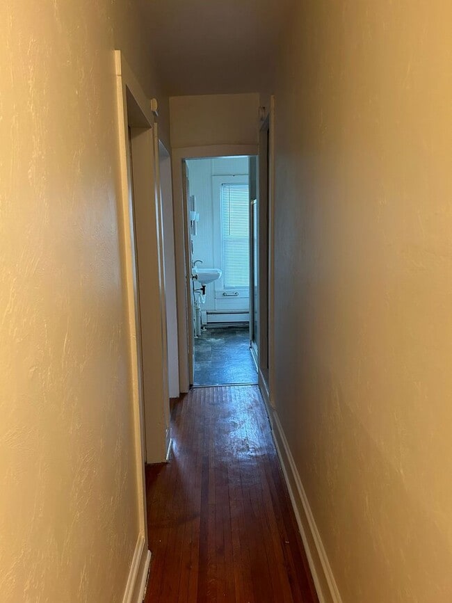 Photo - 118 S Main St Unidad 2nd FL