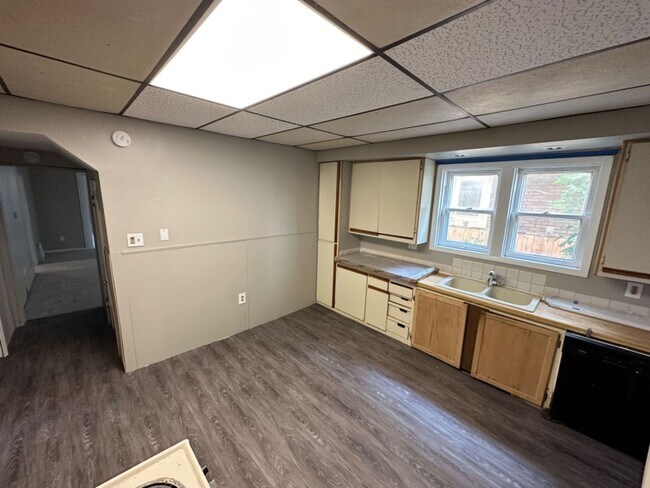 Photo - 727-729 Kentucky Ave. (Duplex) Unit 729 Lower