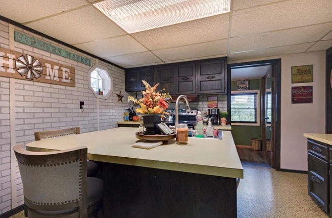 Photo - 491 County Road A Unit B