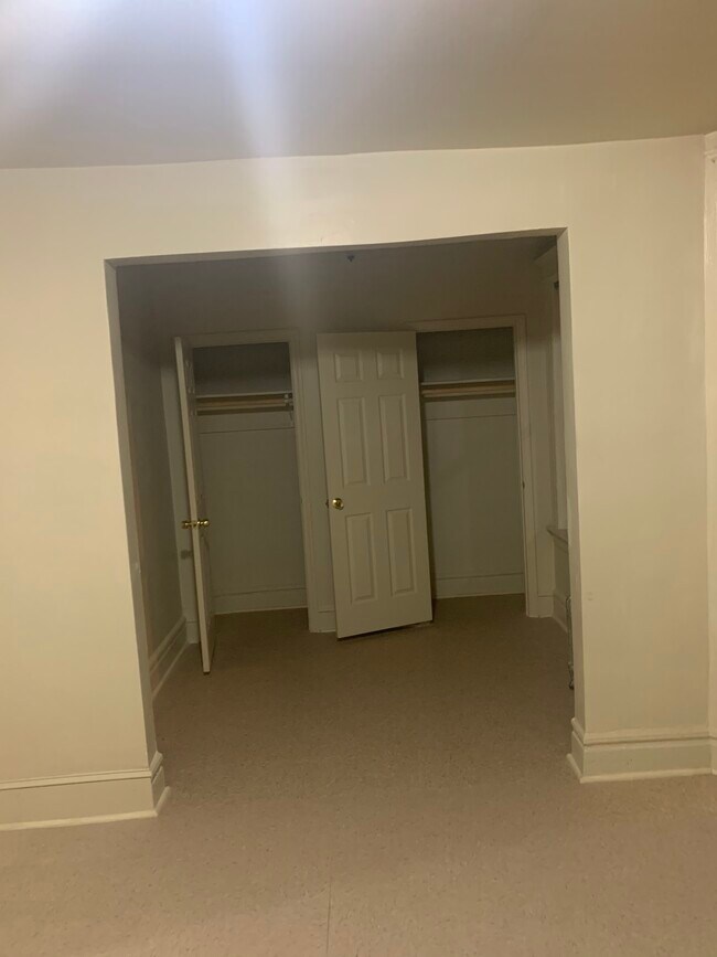 115 Ridgewood Ave Unit 2nd Floor