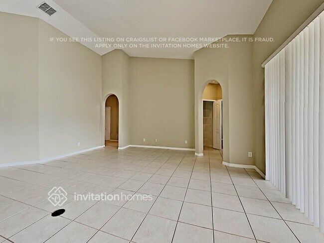 Photo - 2718 Old Redpine Way