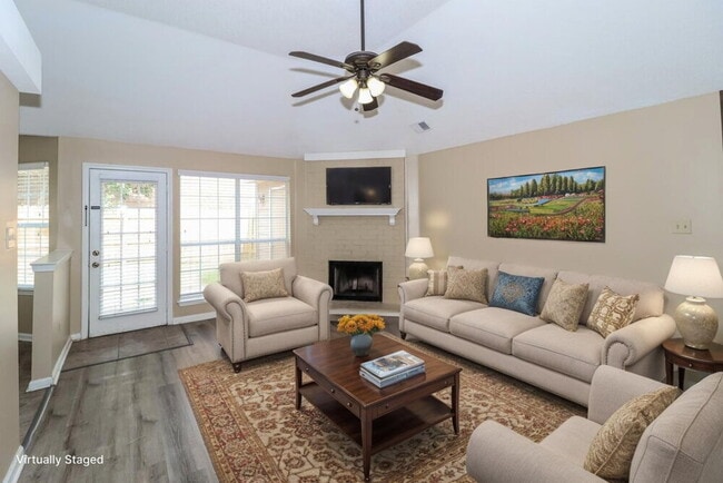 Photo - 1172 Jessica Lauren Dr