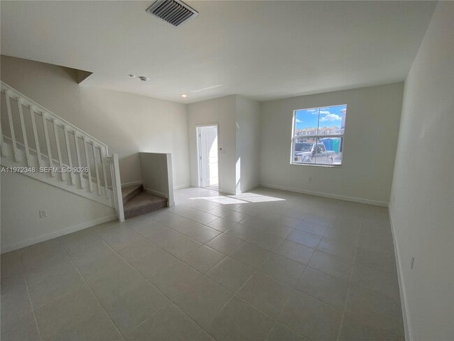 Photo - 16227 SW 292nd St