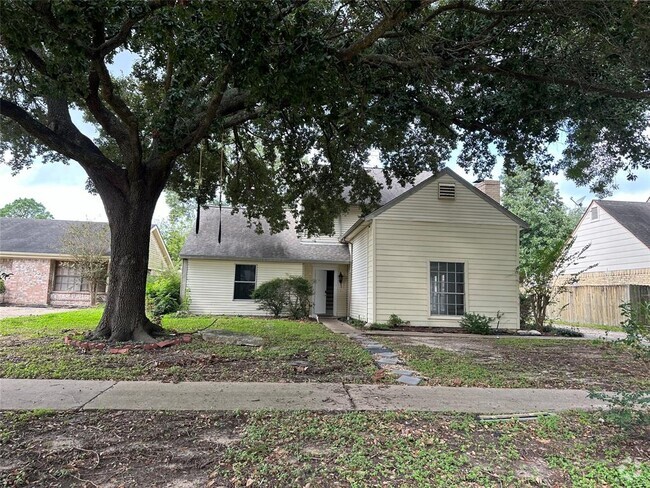 Building Photo - 8006 Fresno Dr Rental