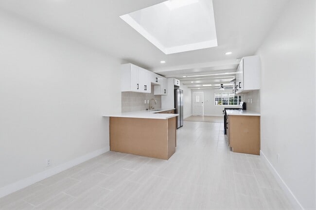 Photo - 338 Patricia Ln