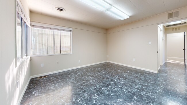 Photo - 1901 Railroad Ave Apartment Unit A