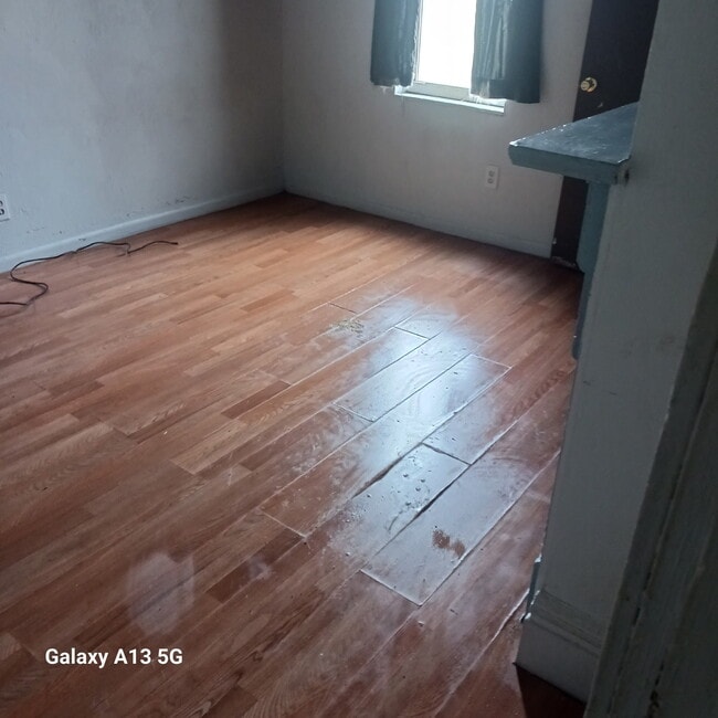 Photo - 1006 Victoria Ave Unit 1006 Victoria Ave  A