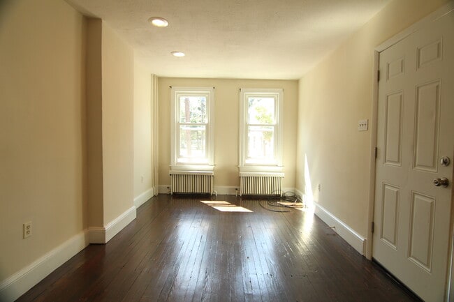 Photo - 266 Manatawny St