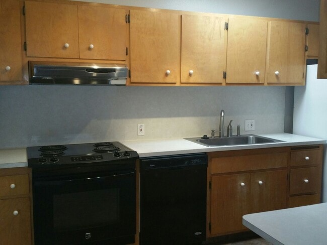 405 Jardin Pl