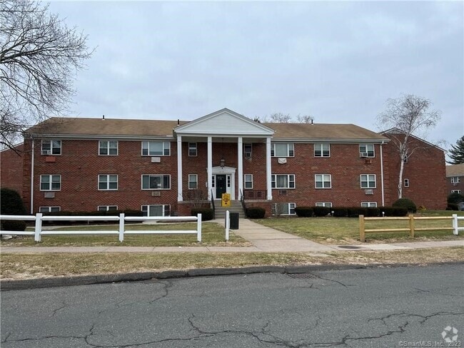 Building Photo - 139 Regency Park Dr Unit 139 Rental