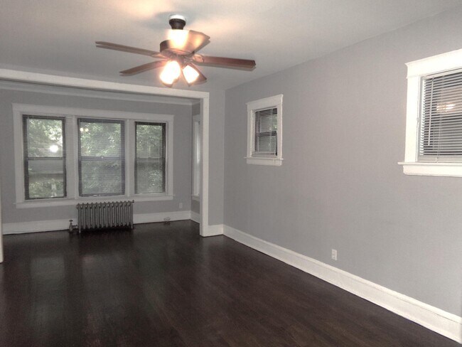 Photo - 3604 W Sunnyside Ave Unit 2