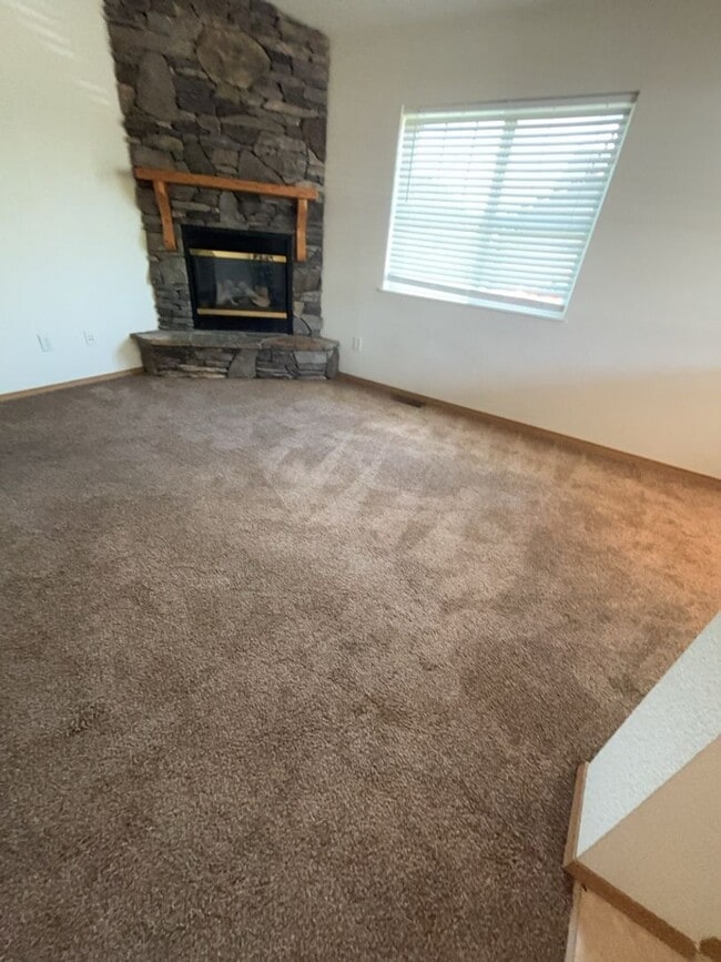 Photo - Centrally Located - 3 Bed - 2 Bath - Fenced Yard