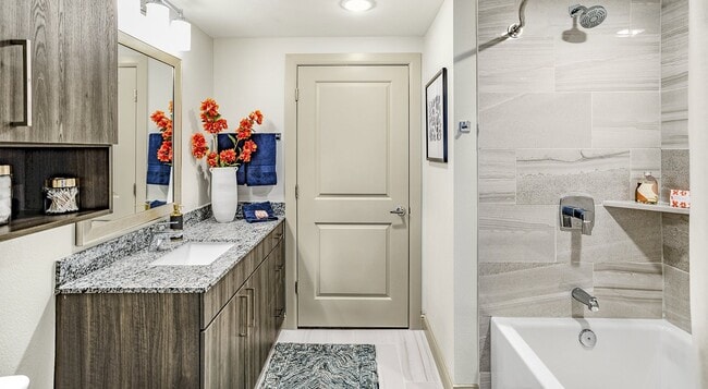 Photo - 7100 Uvalde Rd Apartment Unit 5305