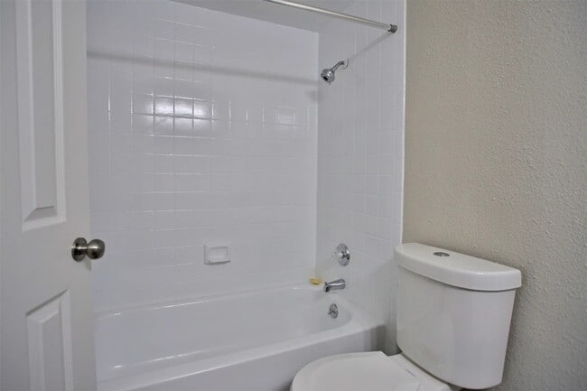 Photo - 2700 S Dairy Ashford Rd Unidad 502C