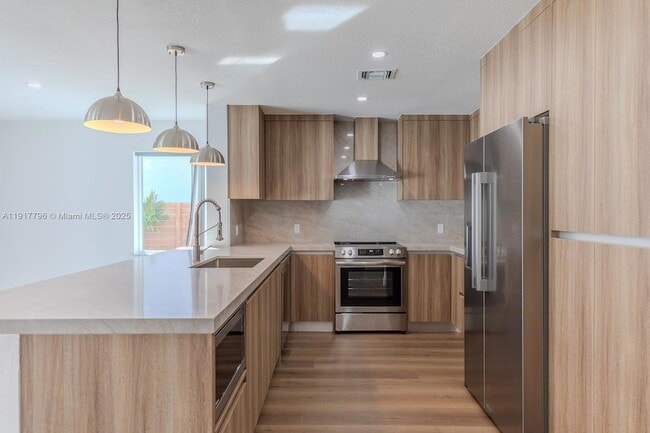 Photo - 2795 N 40th Ave