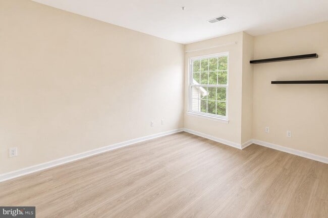 Photo - 18501 Fairlight Dr Unit 330-64