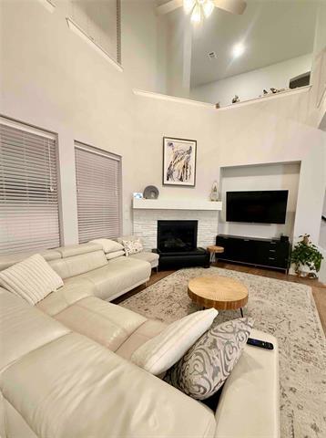 Photo - 1803 Desert Willow Wy