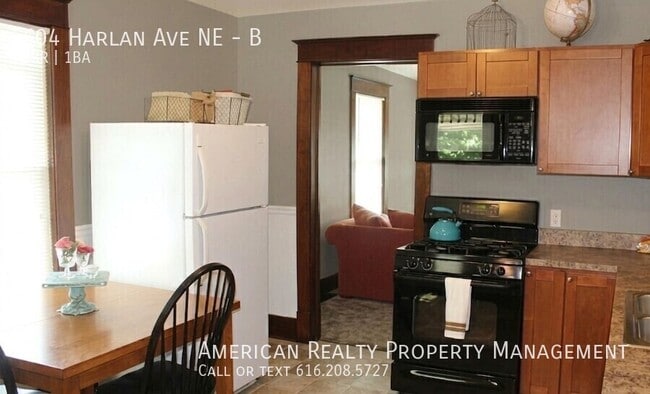 Photo - 604 Harlan Ave NE Unit B