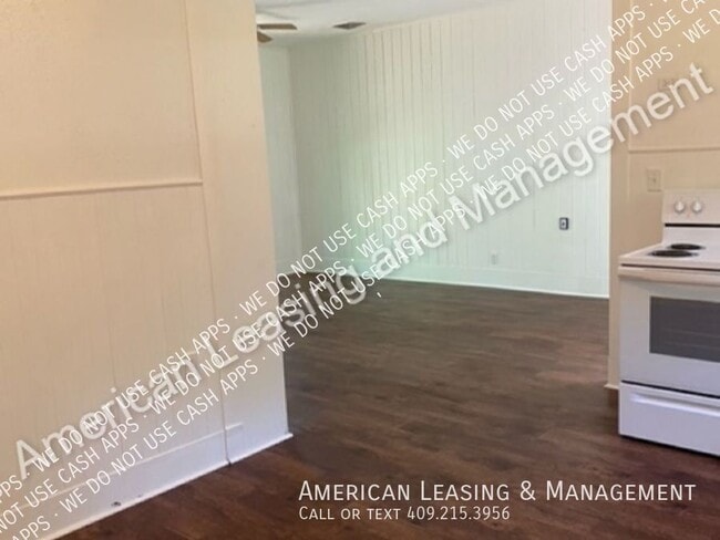 Photo - 604 Hackney Ave