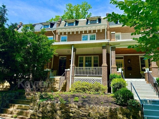 Building Photo - 3211 Adams Mill Rd NW