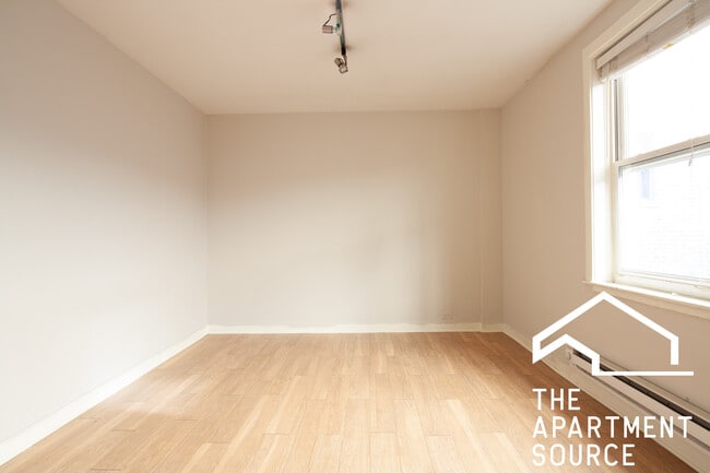 Photo - 515 W Belmont Ave Unit 44