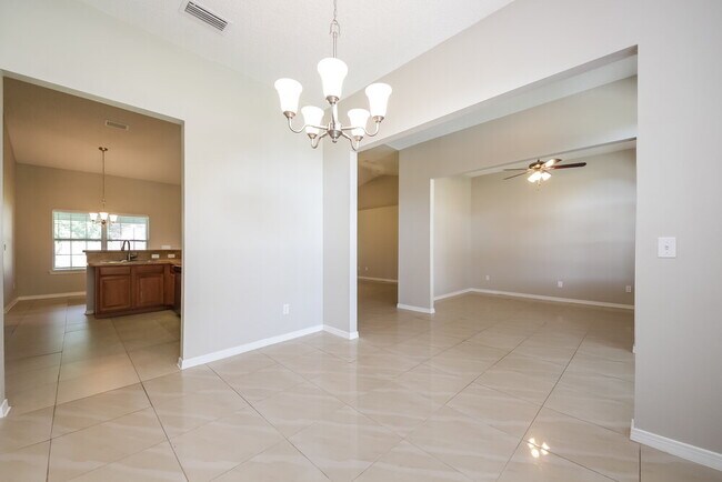 Photo - 3209 Silverado Cir