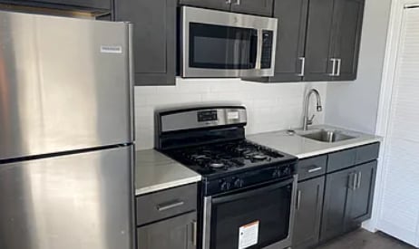 Building Photo - 6320 Magnolia St