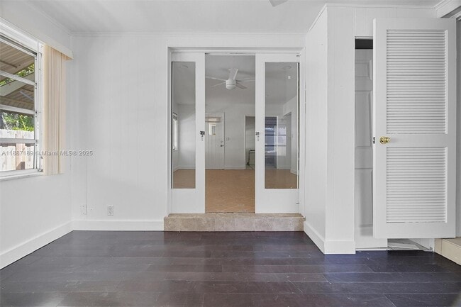 Building Photo - 1718 Pierce St Unit 2