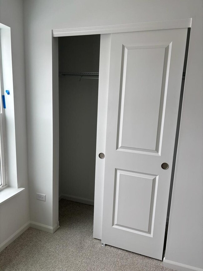 Photo - 450 Hathaway Ln