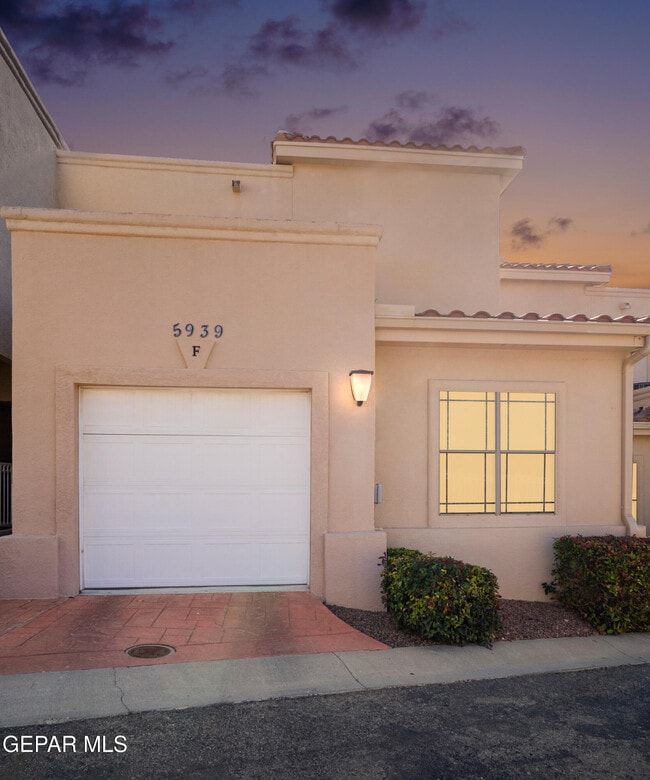 Building Photo - 5939 Bandolero Dr Unit F Rental